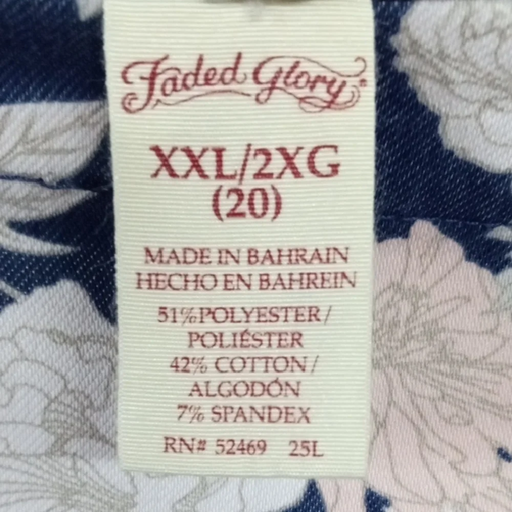 Faded Glory Blue and Cream Cropped Floral Jeggings - Picture 2 of 7